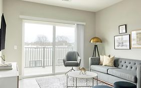 Sonder By Marriott Bonvoy Belcourt Apartments Hillsboro Village
